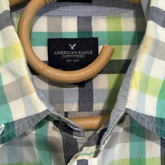 American Eagle Prep Fit Button Down - Medium - Picture 3 of 7